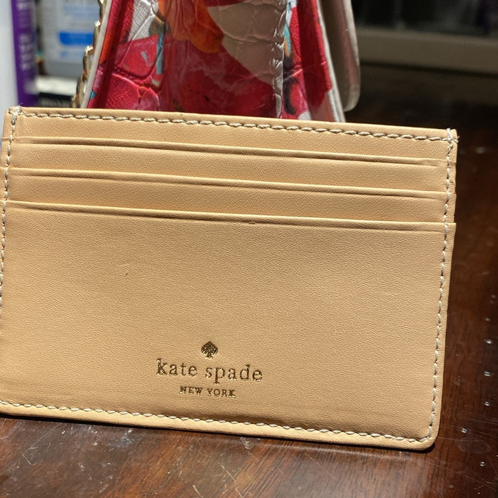 Kate Spade Cardholder - Picture 4 of 4